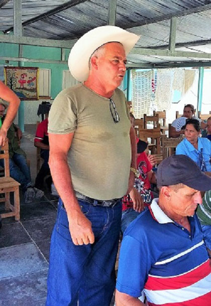 René Pérez, presidente de la CCS Celestino Gutiérrez, de General Carrillo, en Remedios, Villa Clara. René Pérez, presidente de la CCS Celestino Gutiérrez, de General Carrillo, en Remedios, Villa Clara.