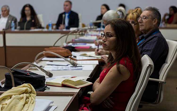 Trabajo en Comisiones en la Asamblea Nacional