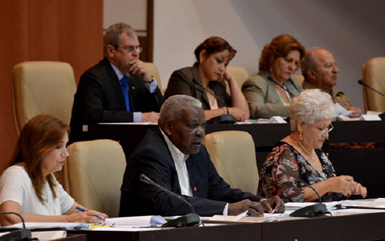 Asamblea Nacional en sesión extraordinaria