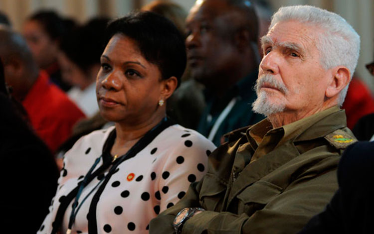 Comisión de Industria, Construcciones y Energí­a.