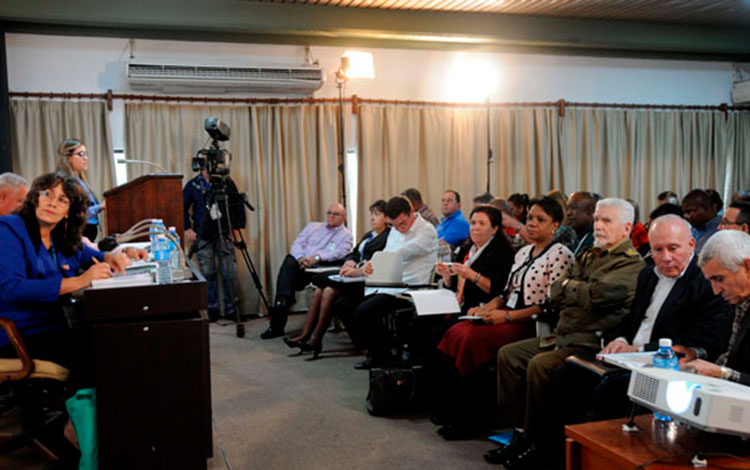 Comisión de Industria, Construcciones y Energí­a.