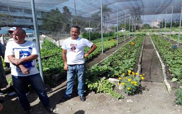 Acto por el 9 de abril en Sagua la Grande Acto por el 9 de abril en Sagua la Grande