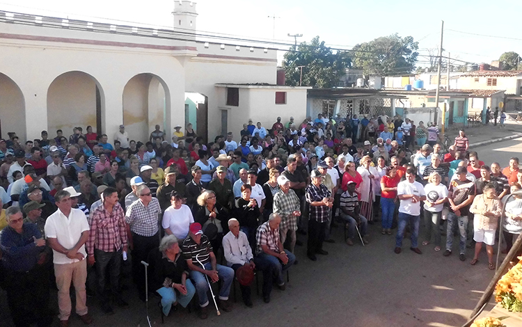 Acto por el aniversario 60 de la liberación de Santo Domingo.