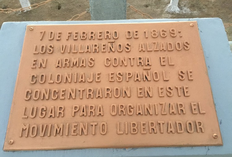 Monumento en el Cafetal González Monumento en el Cafetal González