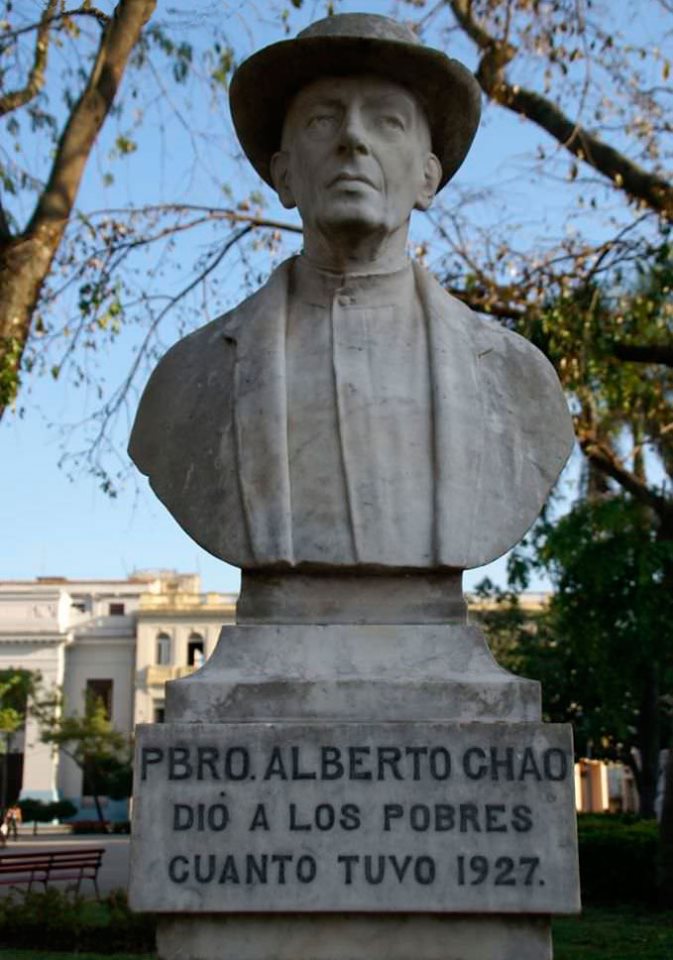 Busto Padre Chao en el parque de Santa Clara Busto Padre Chao en el parque de Santa Clara