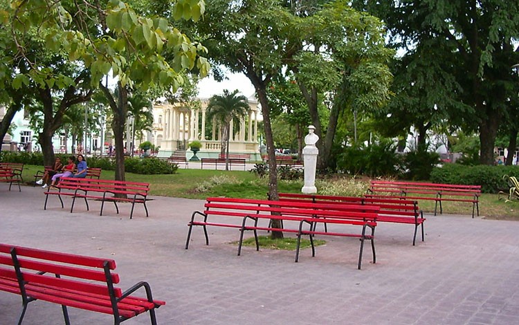 Busto al Padre Chao en el Parque de Santa Clara