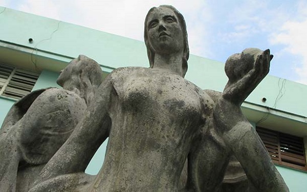 Las Virtudes de Rita Longa