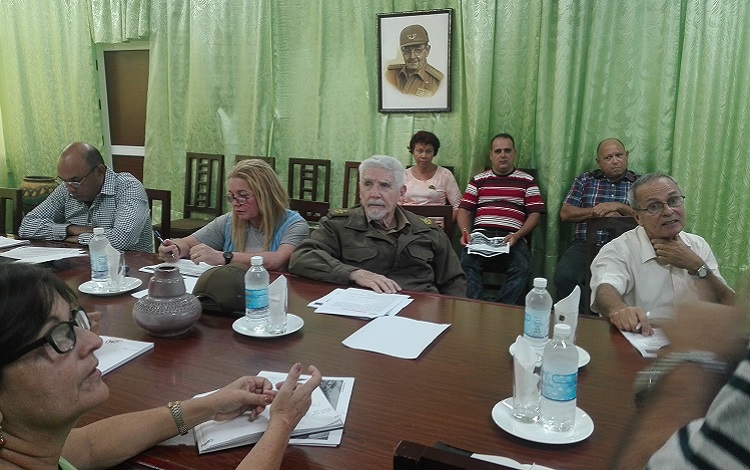 Visitó Ramiro Valdés la nueva Planta Clorososa de Sagua