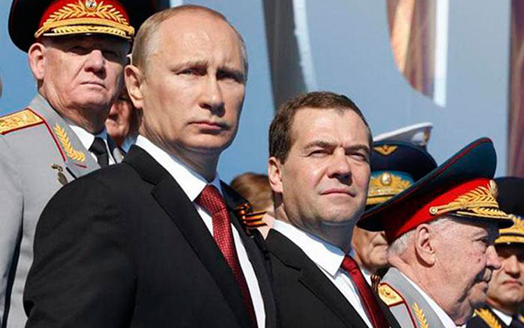 Vladimir Putin en el acto por el aniversario 72 de la Gran Guerra Patria.