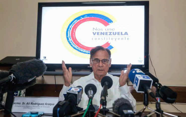  Alí Rodríguez Araque repudió las declaraciones de Trump contra Venezuela.
