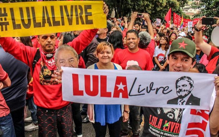 Campaña internacional de liberación a Lula