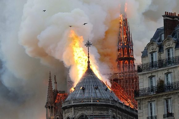 Incendio en Notre Dame