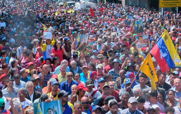 Pueblo de Venezuela apoya a gobierno de Nicolás Maduro