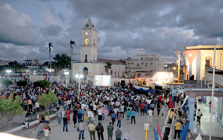 Acto provincial por el Aniversario 59 de la Revolución