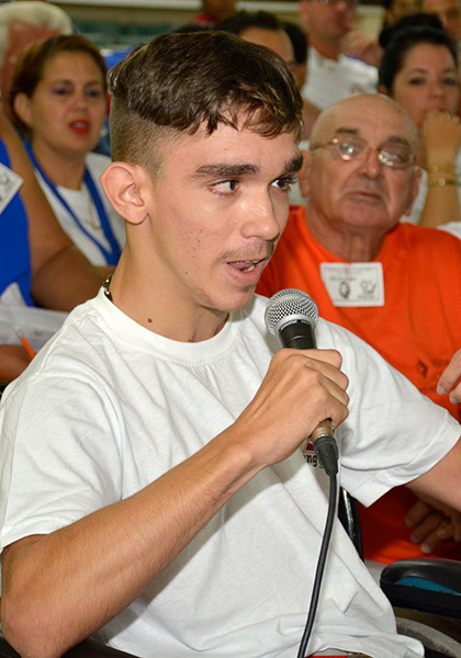 Alejandro David Santos, delegado a asamblea provincial de los CDR en Villa Clara. Alejandro David Santos, delegado a asamblea provincial de los CDR en Villa Clara.