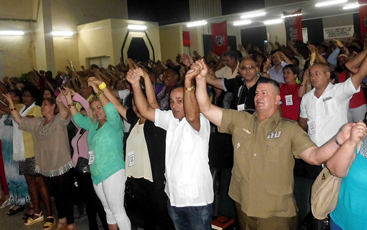 Delegados a la Asamblea XXI Congreso de la CTC en Santa Clara.