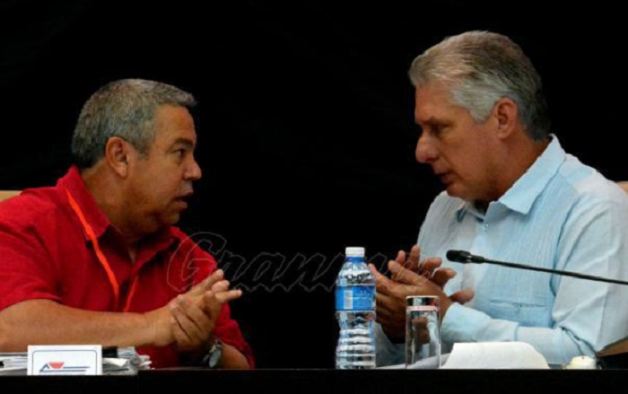 Miguel Díaz-Canel y Ulises Guilarte de Nacimiento