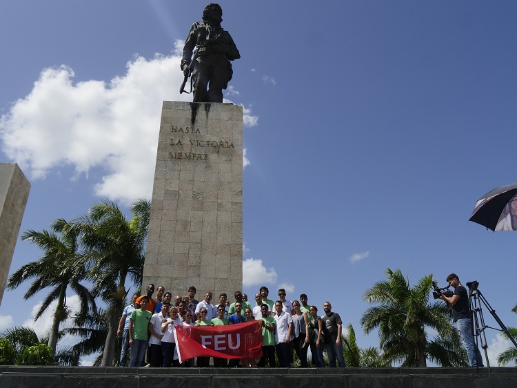 Delegación villaclareña al 9no Congreso de la FEU