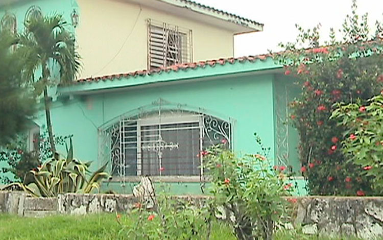 Primera Casas de Orientación a la Mujer y la Familia.