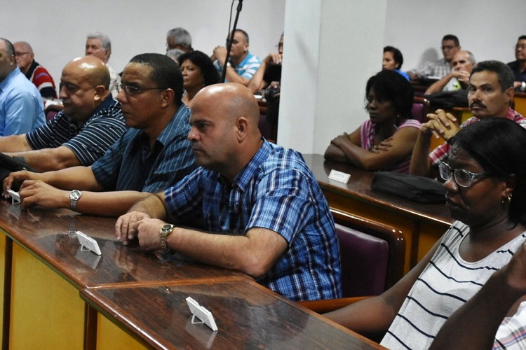 Pleno Extraordinario del PCC en Villa Clara Pleno Extraordinario del PCC en Villa Clara