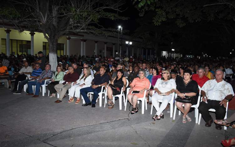 Gala político cultural en Ranchuelo por el 26 de julio Gala político cultural en Ranchuelo por el 26 de julio