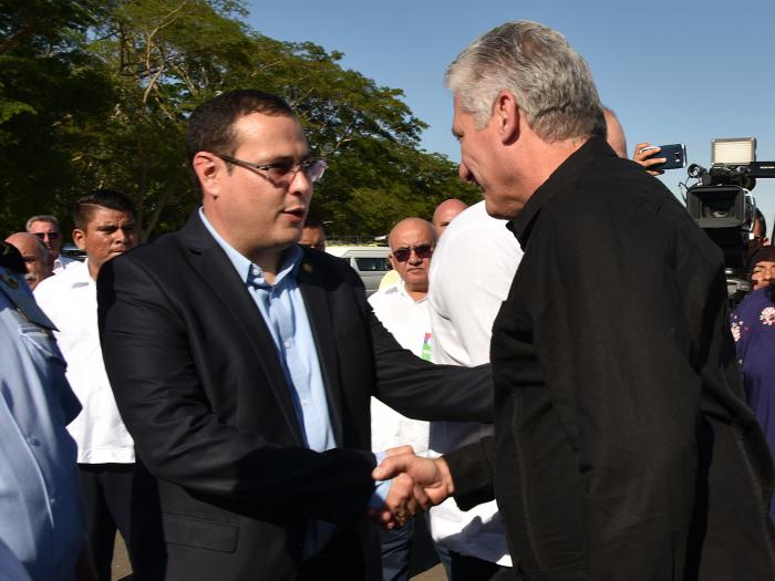 Recibimiento al presidente de Cuba, Miguel Díaz-Canel, en el aeropuerto de Managua, Nicaragua. Recibimiento al presidente de Cuba, Miguel Díaz-Canel, en el aeropuerto de Managua, Nicaragua.