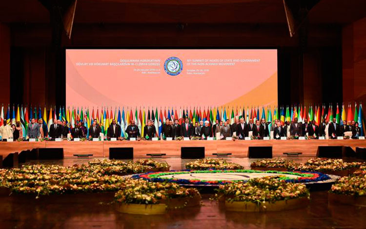 Sesión de clausursa de la 18.a Cumbre del Movimiento de Países No Alineados.