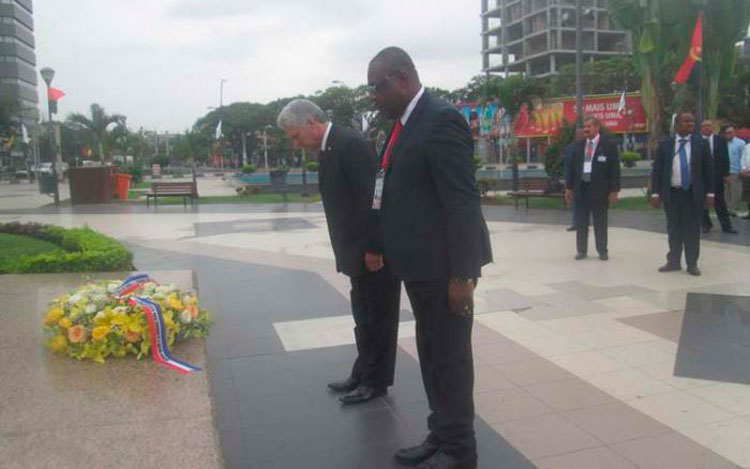 Miguel Díaz-Canel en Angola