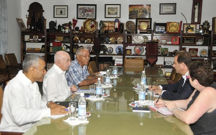 Recibe Machado Ventura delegación de Chipre