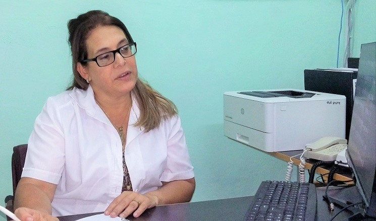 Dra. Tania Cecilia Casanova Arencibia, subdirectora de asistencia médica en la Sectorial Municipal de Salud. Dra. Tania Cecilia Casanova Arencibia, subdirectora de asistencia médica en la Sectorial Municipal de Salud.