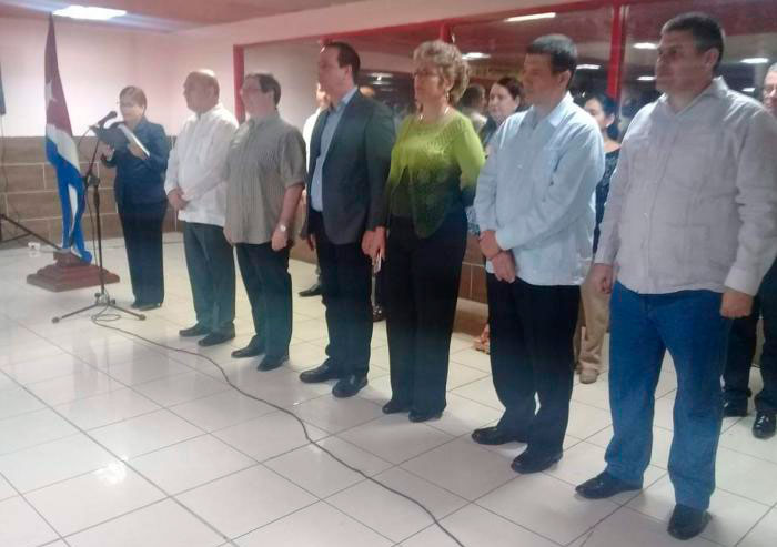 Presidencia en acto de bienvenida a colaboradores de la Salud de Cuba procedentes de Bolivia. Presidencia en acto de bienvenida a colaboradores de la Salud de Cuba procedentes de Bolivia.