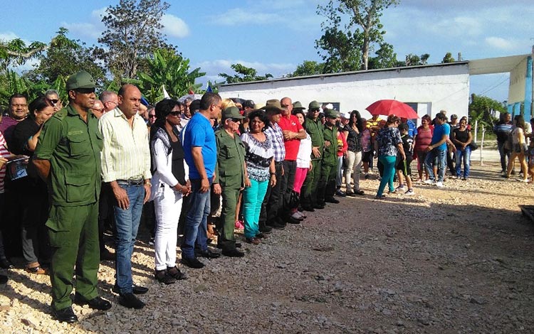 Acto de entrega de 88 viviendas en comunidad de Aguada de Moya. Acto de entrega de 88 viviendas en comunidad de Aguada de Moya, en Camajuaní, Villa Clara.