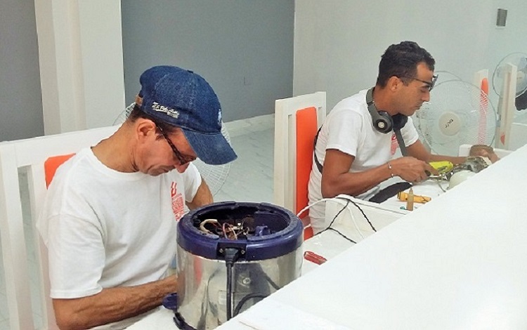 Taller de reparaciones de efectos electrodomésticos de Santa Clara
