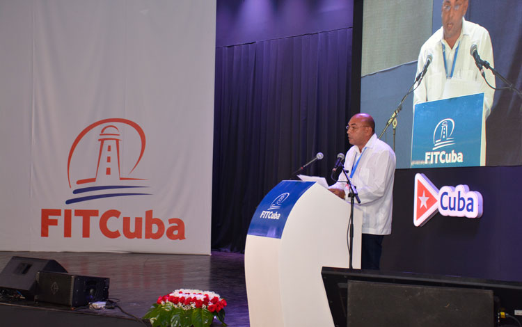 Alberto López Díaz en la inauguración de FitCuba 2018 Alberto López Díaz en la inauguración de FitCuba 2018