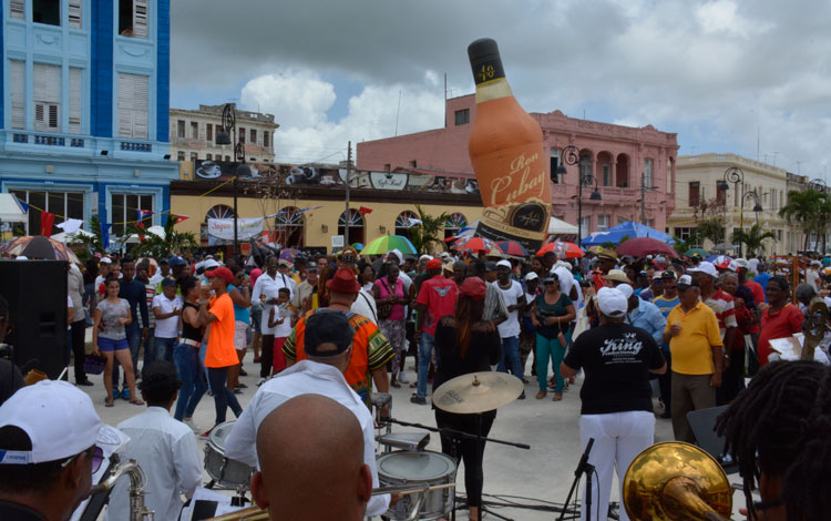 Pueblo de Sagua la Grande durante presentación de ese nuevo destino turístico de Cuba. Pueblo de Sagua la Grande durante presentación de ese nuevo destino turístico de Cuba.
