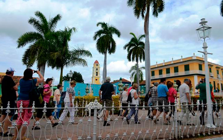 Turistas en Trinidad.