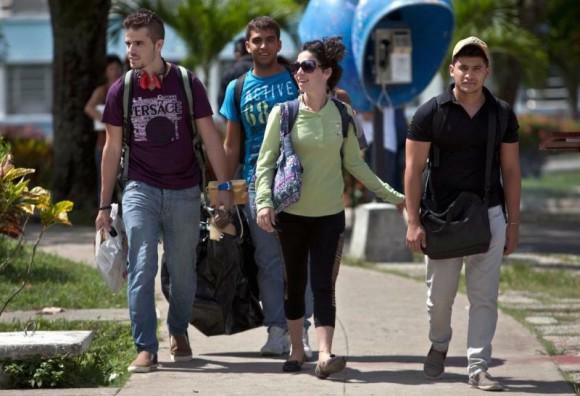 Estudiantes de la Universidad Central de Las Villas.