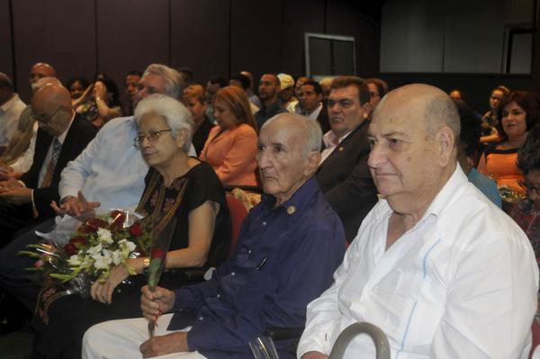 Susana Lee, Luis Orlando Pantoja y Pedro Méndez.