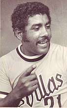 Rolando Macías, lanzador del béisbol cubano. Rolando Macías, lanzador del béisbol cubano.