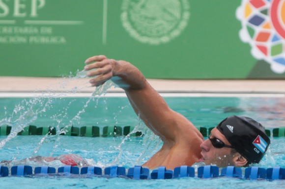 Hanser Garcí­a, titular de los 100 metros libres en Centroamericanos de Veracruz.
