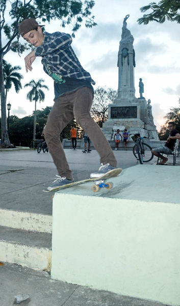 patinador-y-parque-yvg