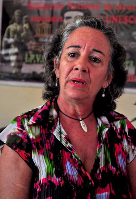 Profesora Lucí­a Antón, del IPVCE de Villa Clara