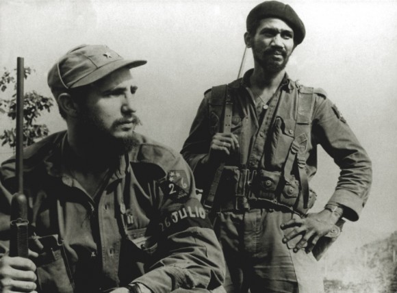 Juan Almeida y Fidel Castro Juan Almeida y Fidel Castro