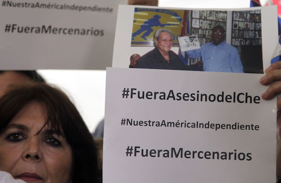 delegacion-cubana-se-retira-foro-sociedad-civil9