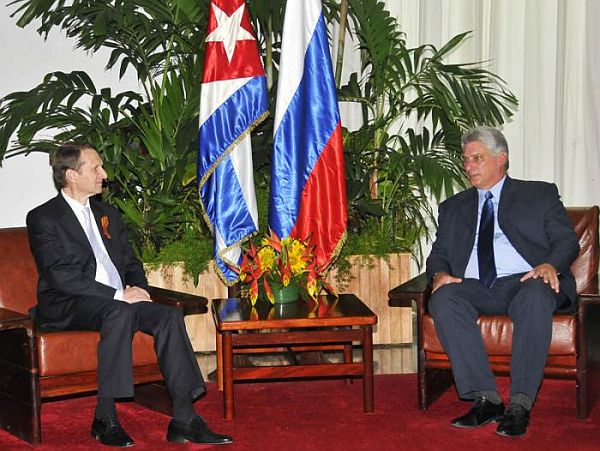 Miguel Dí­az-Canel y Serguei Eugenievich Naryshkin.