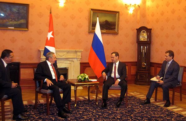 Encuentro de Raúl Castro Ruz con Dimitri Medvedev.