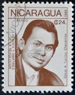 Sello postal en homenaje al nicaragí¼ense Oscar Turcios,
