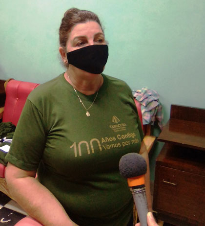 María del Carmen Denis, directora de la fábrica de cigarros Ramiro Lavandero, de Ranchuelo, Villa Clara. María del Carmen Denis, directora de la fábrica de cigarros Ramiro Lavandero, de Ranchuelo, Villa Clara.