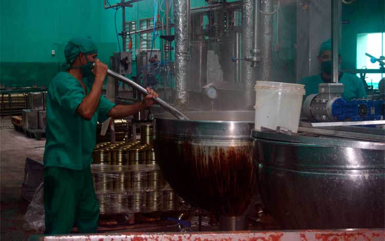 Minindustria de conservas La Luisa.