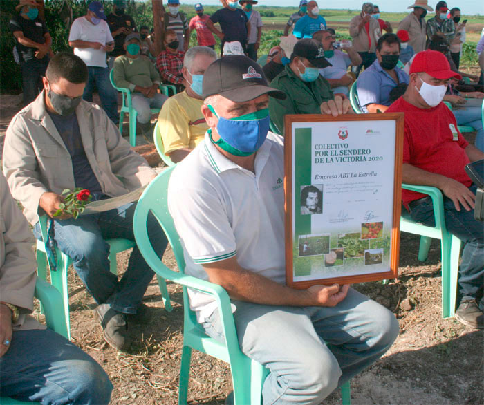 Antonio Subí Pérez, delegado directo a la conferencia nacional de los Trabajadores Agropecuarios, Forestales y Tabacaleros. Antonio Subí Pérez, delegado directo a la conferencia nacional de los Trabajadores Agropecuarios, Forestales y Tabacaleros.